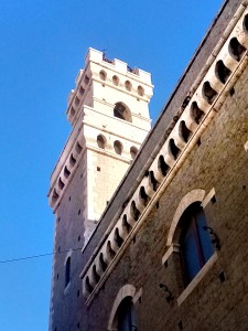 il palazzo comunale di piombino