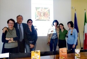 da sx luisa puppo, umberto curti, angela villani, elena ghigliani, manuela sensi, rossella restivo
